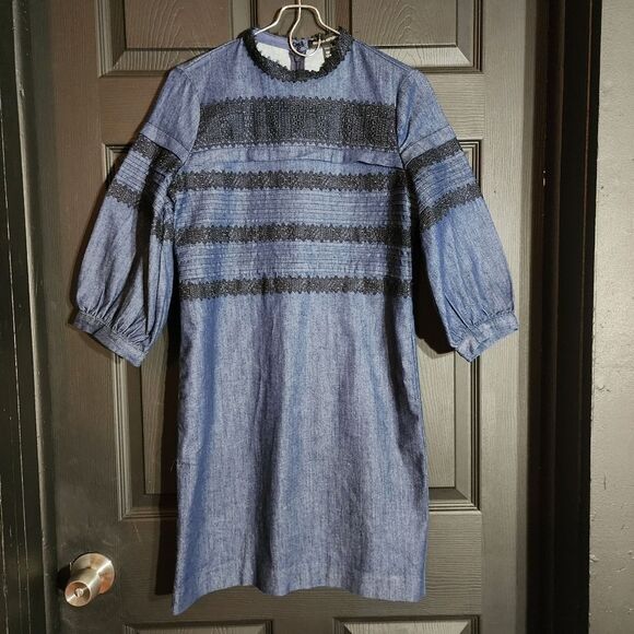 Banana Republic Puff Sleeve Pintuck & Lace Shift Dress in Rinse Preppy Work - Picture 4 of 13